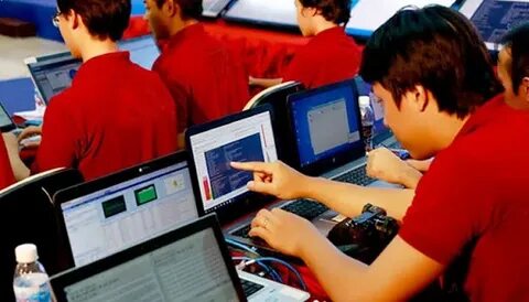 Sự Bùng Nổ Của Video Ngắn và Trí Tuệ Nhân Tạo: Vai Trò Thiết Yếu Của Đào Tạo Kỹ Năng Sáng Tạo Nội Dung_Khóa học edit video cho người mới bắt đầu