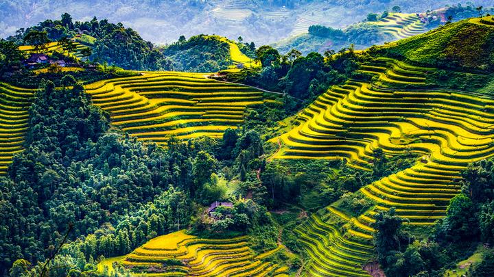 4 kiểu chân váy hết thời, - Cảm hứng video marketing từ Hotspot Matrix